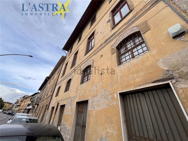 appartamento in vendita a Lastra a Signa in zona Ponte a Signa