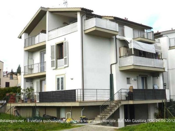 appartamento in vendita a Lastra a Signa in zona Ginestra Fiorentina