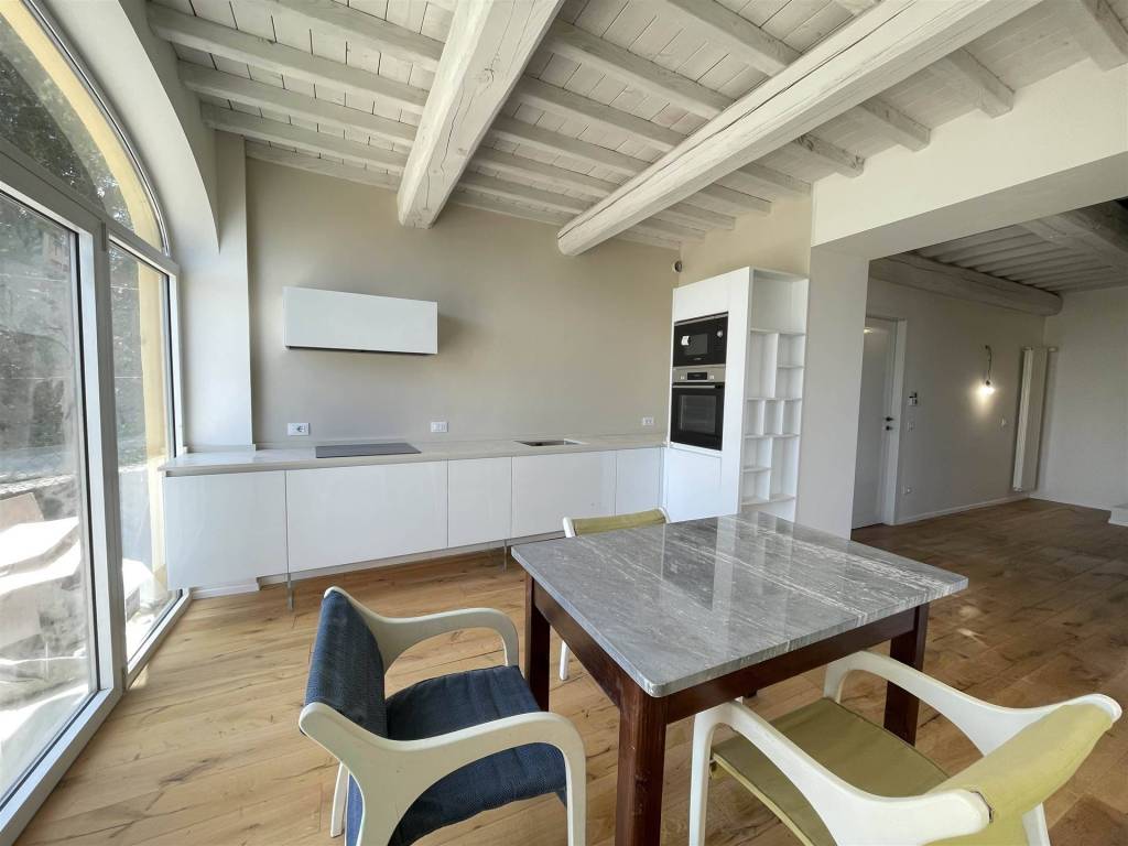 casa indipendente in vendita a Lastra a Signa in zona Ponte a Signa