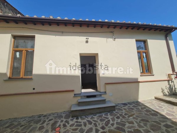 quadrivano in vendita a Lastra a Signa in zona San Romolo