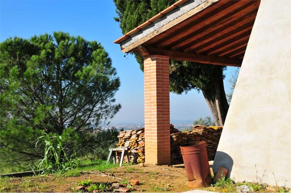 casa indipendente in vendita a Lastra a Signa