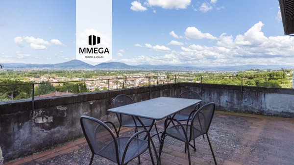appartamento in vendita a Lastra a Signa in zona Calcinaia