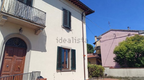 appartamento in vendita a Lastra a Signa in zona Ginestra Fiorentina
