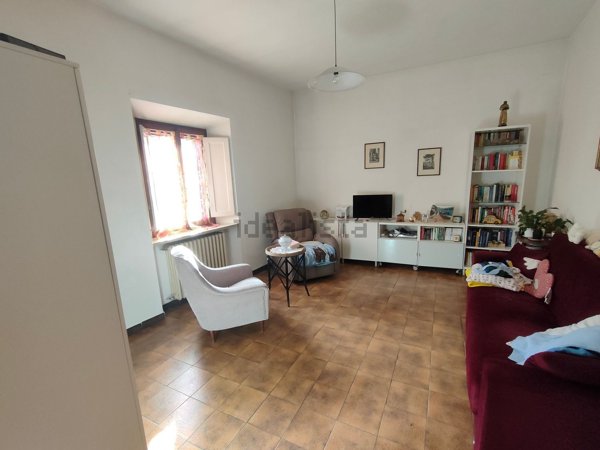appartamento in vendita a Lastra a Signa in zona Calcinaia