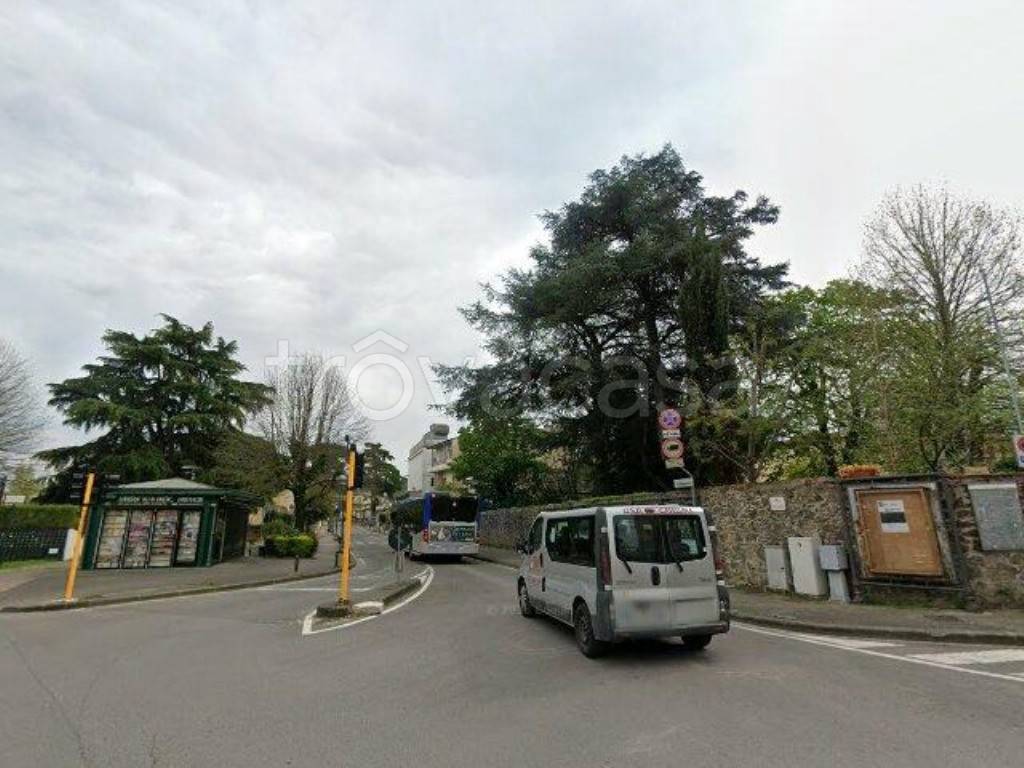 appartamento in vendita a Lastra a Signa in zona Calcinaia
