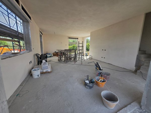 casa indipendente in vendita a Lastra a Signa in zona Inno