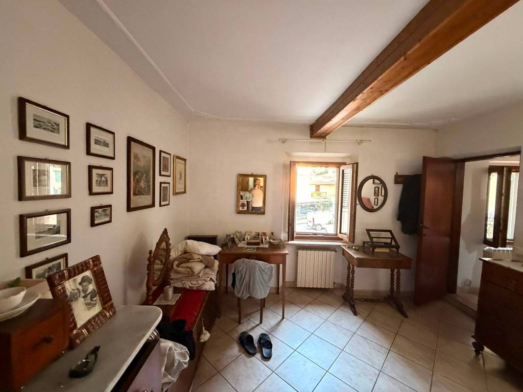 appartamento in vendita a Lastra a Signa in zona Ginestra Fiorentina