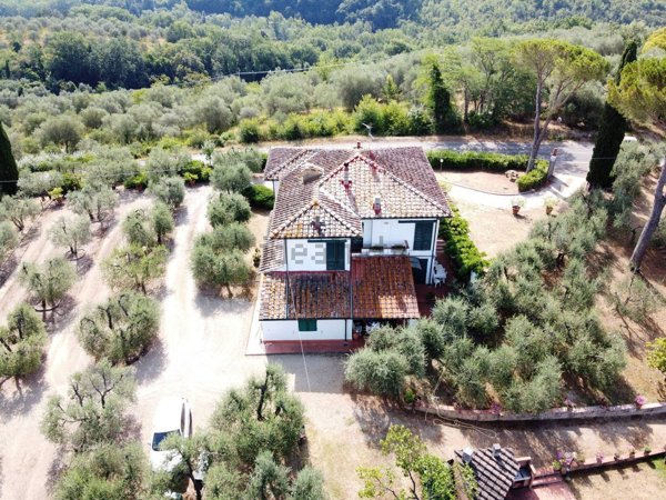 casa indipendente in vendita a Lastra a Signa in zona La Luna