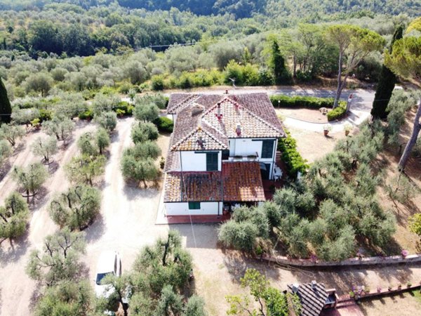 casa indipendente in vendita a Lastra a Signa in zona La Luna