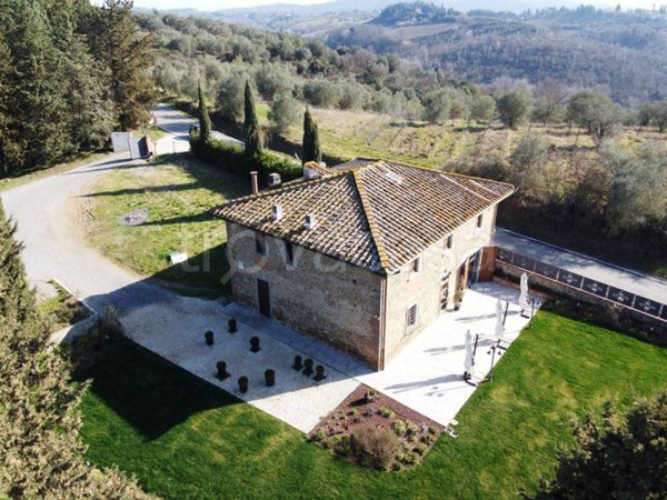 casa indipendente in vendita a Lastra a Signa in zona Ginestra Fiorentina