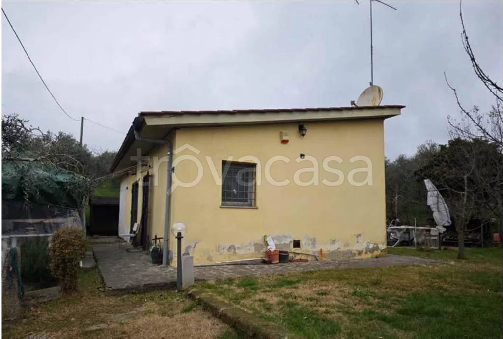 appartamento in vendita a Lastra a Signa in zona Ponte a Signa