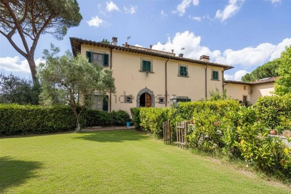 casa indipendente in vendita a Lastra a Signa in zona Inno