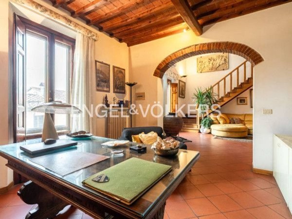 casa indipendente in vendita a Lastra a Signa in zona Ginestra Fiorentina