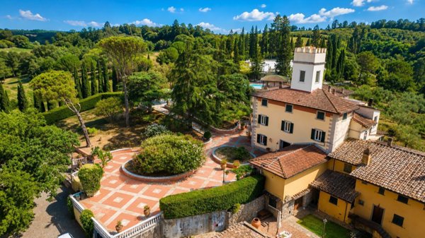 casa indipendente in vendita a Lastra a Signa