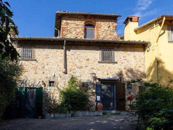 casa indipendente in vendita a Lastra a Signa