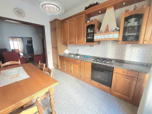 appartamento in vendita a Lastra a Signa in zona Calcinaia