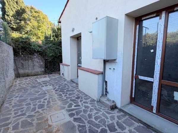 casa indipendente in vendita a Lastra a Signa