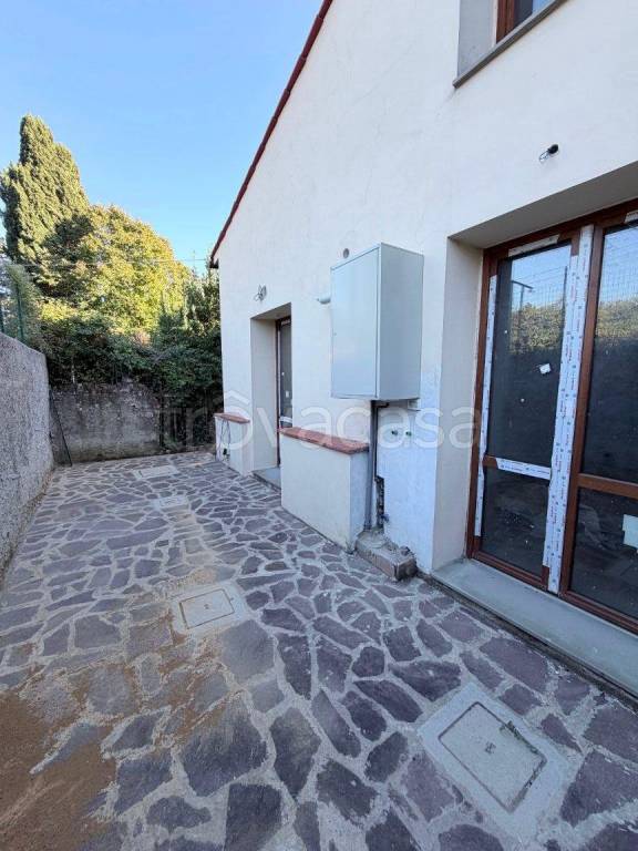 casa indipendente in vendita a Lastra a Signa
