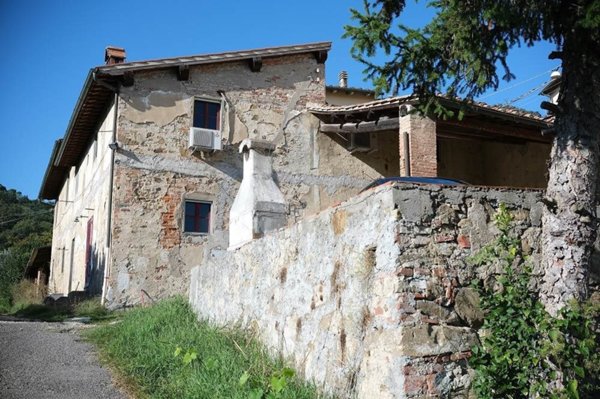 casa indipendente in vendita a Lastra a Signa in zona Ponte a Signa