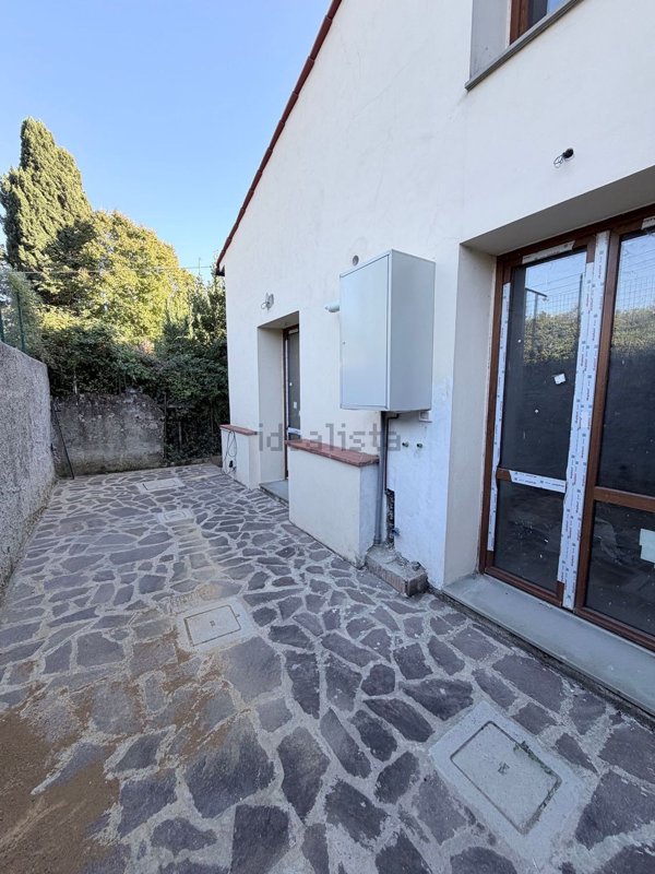casa indipendente in vendita a Lastra a Signa in zona San Romolo