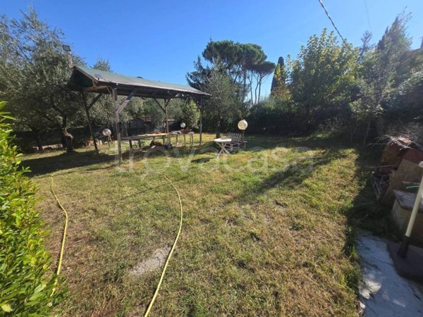 appartamento in vendita a Lastra a Signa in zona Calcinaia