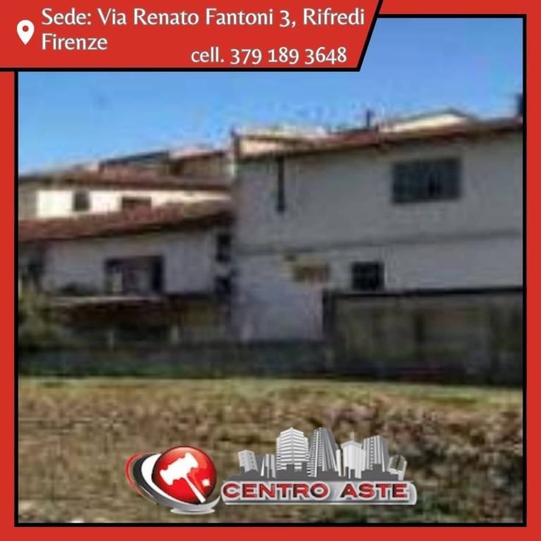 locale commerciale in vendita a Lastra a Signa in zona Calcinaia