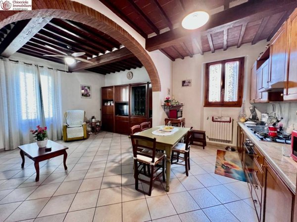 casa indipendente in vendita a Lastra a Signa