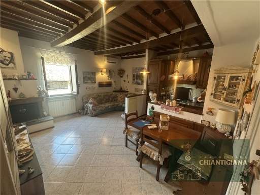 appartamento in vendita a Lastra a Signa in zona Val di Rose