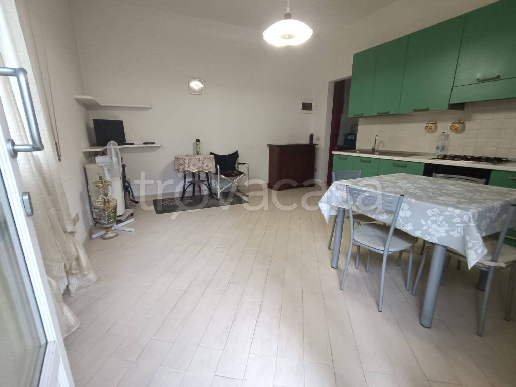 appartamento in vendita a Lastra a Signa in zona Ponte a Signa