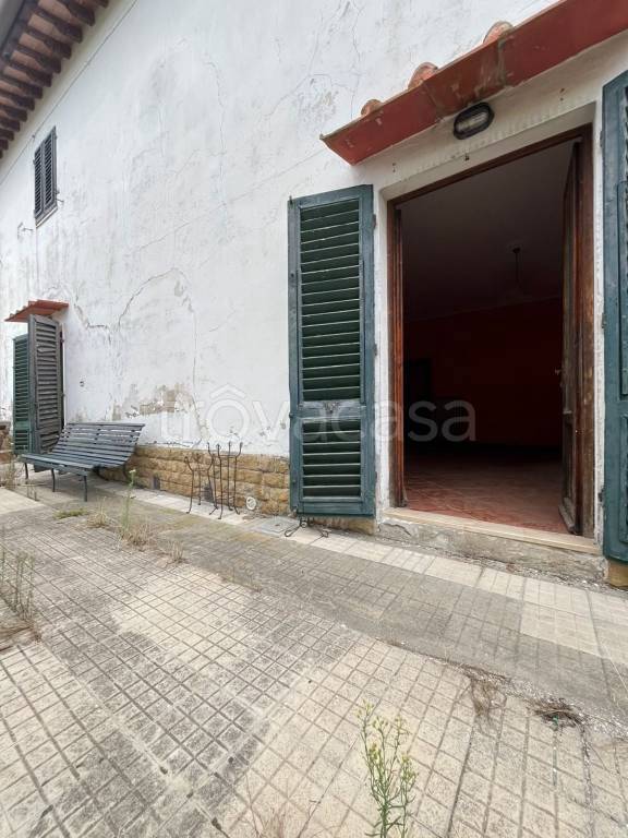 appartamento in vendita a Lastra a Signa in zona Marliano