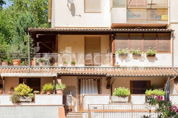 appartamento in vendita a Londa