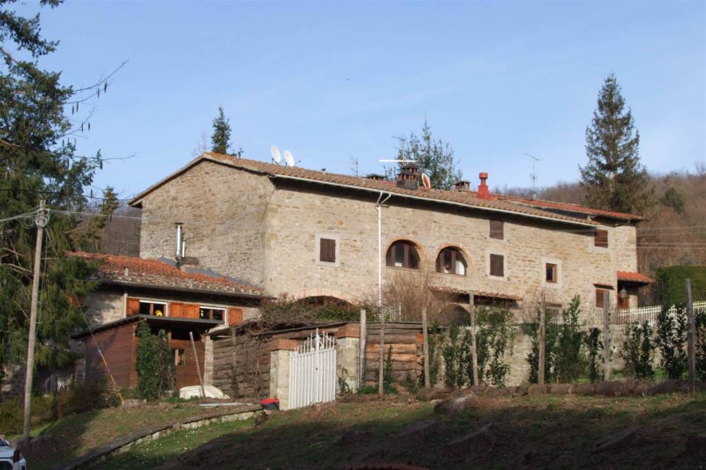 casa indipendente in vendita a Londa