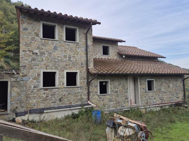 casa indipendente in vendita a Londa