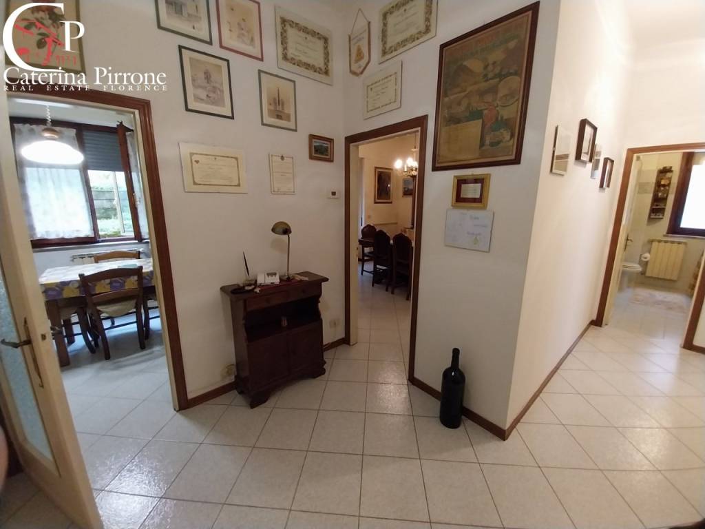 appartamento in vendita a Londa