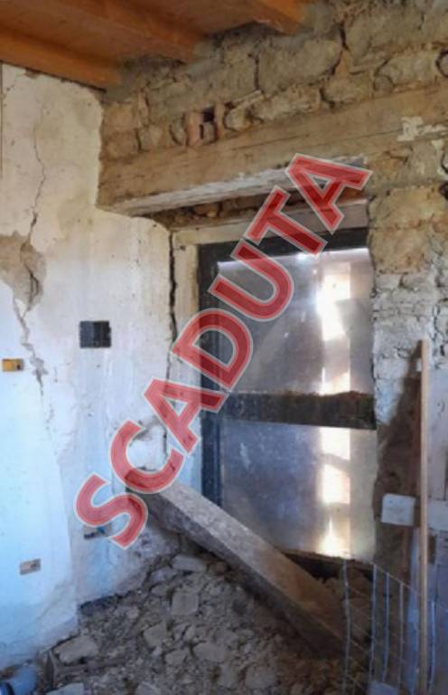 appartamento in vendita a Londa