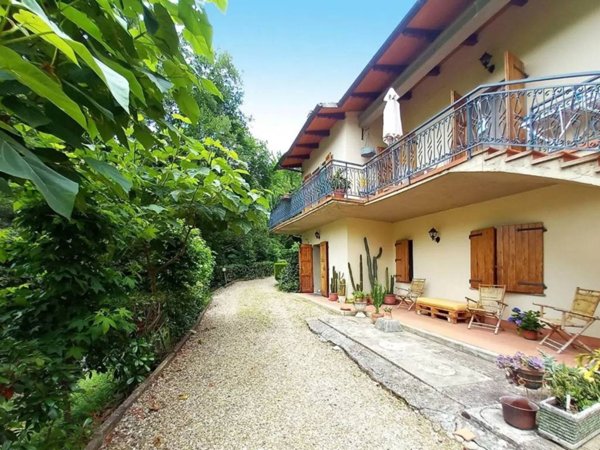 casa indipendente in vendita a Londa