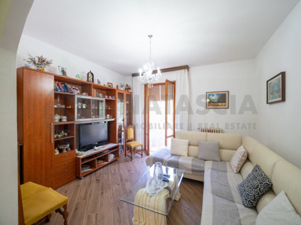 appartamento in vendita a Londa