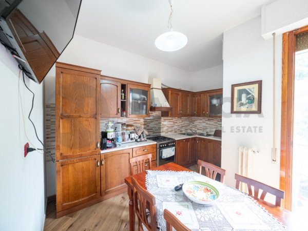 appartamento in vendita a Londa