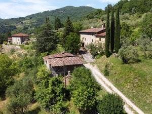 casa indipendente in vendita a Londa