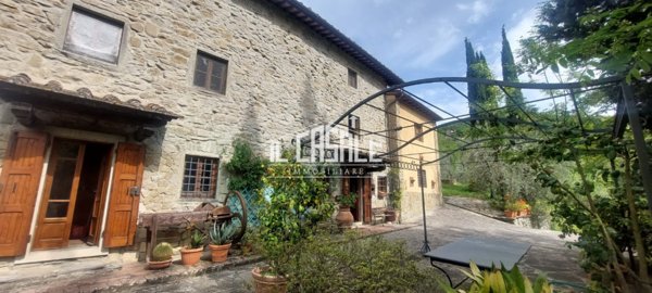 casa indipendente in vendita a Londa