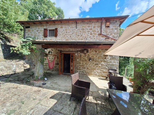 casa indipendente in vendita a Londa