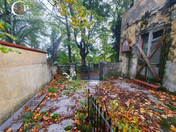 appartamento in vendita a Londa