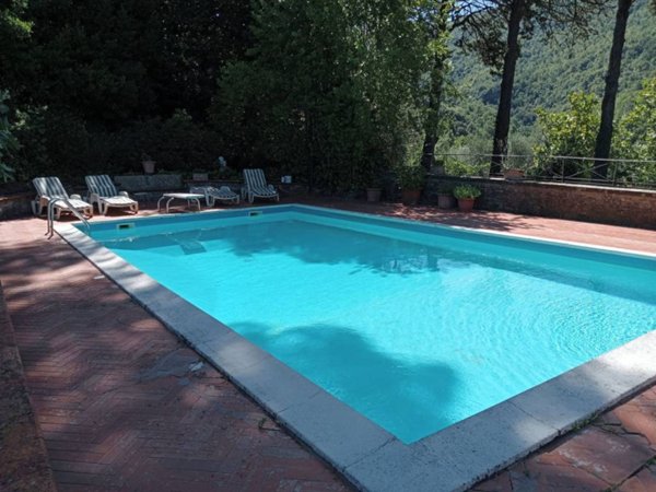 casa indipendente in vendita a Londa in zona Caiano