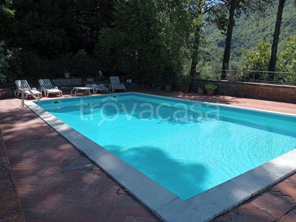 casa indipendente in vendita a Londa in zona Caiano