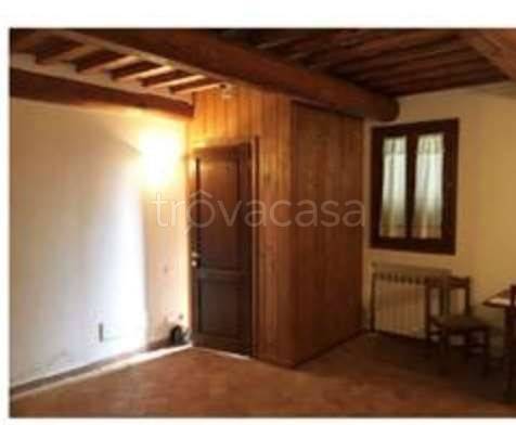 appartamento in vendita a Londa