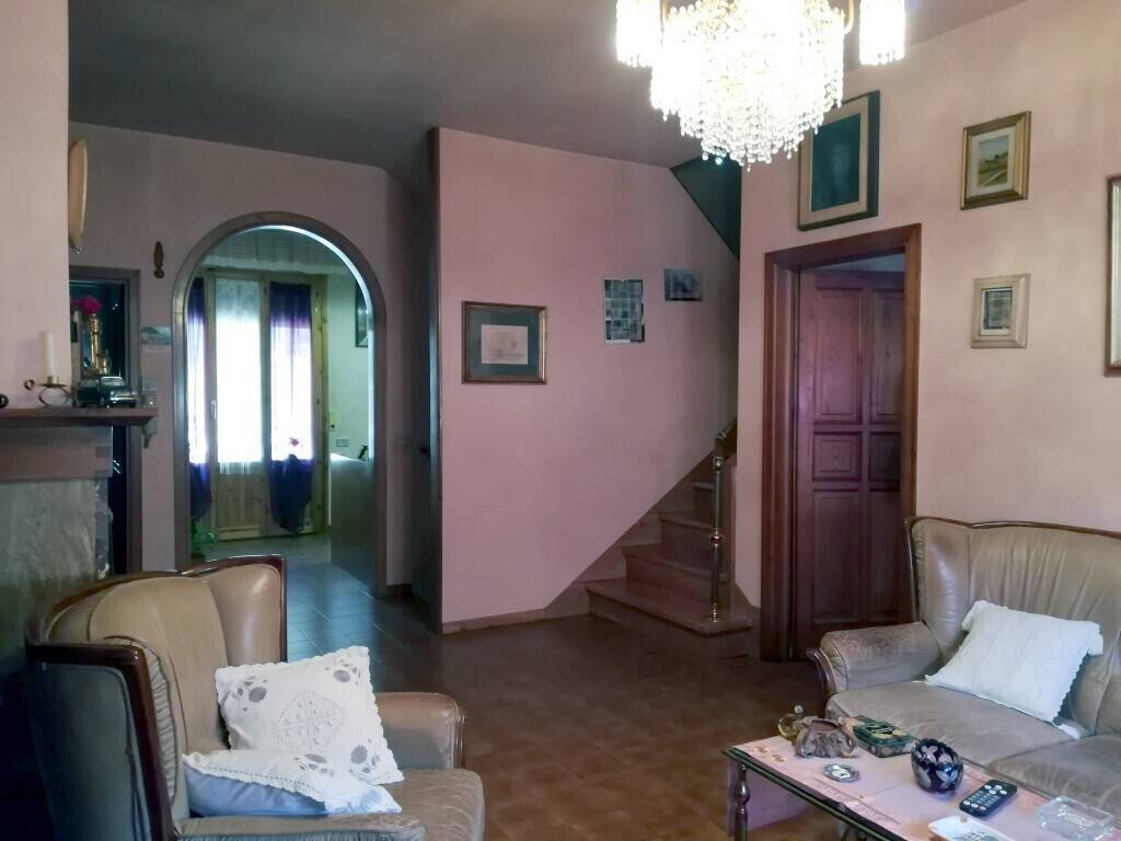 casa indipendente in vendita a Londa