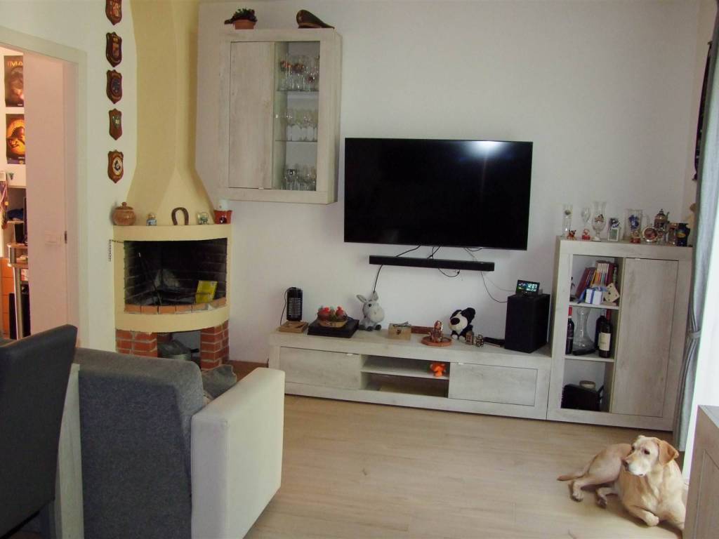 appartamento in vendita a Londa