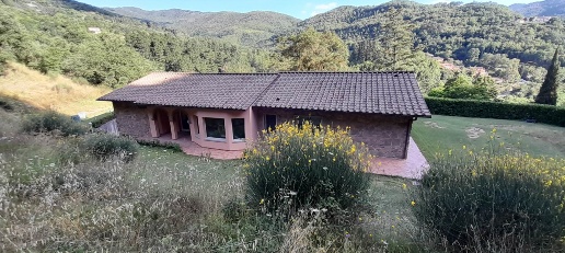 casa indipendente in vendita a Londa