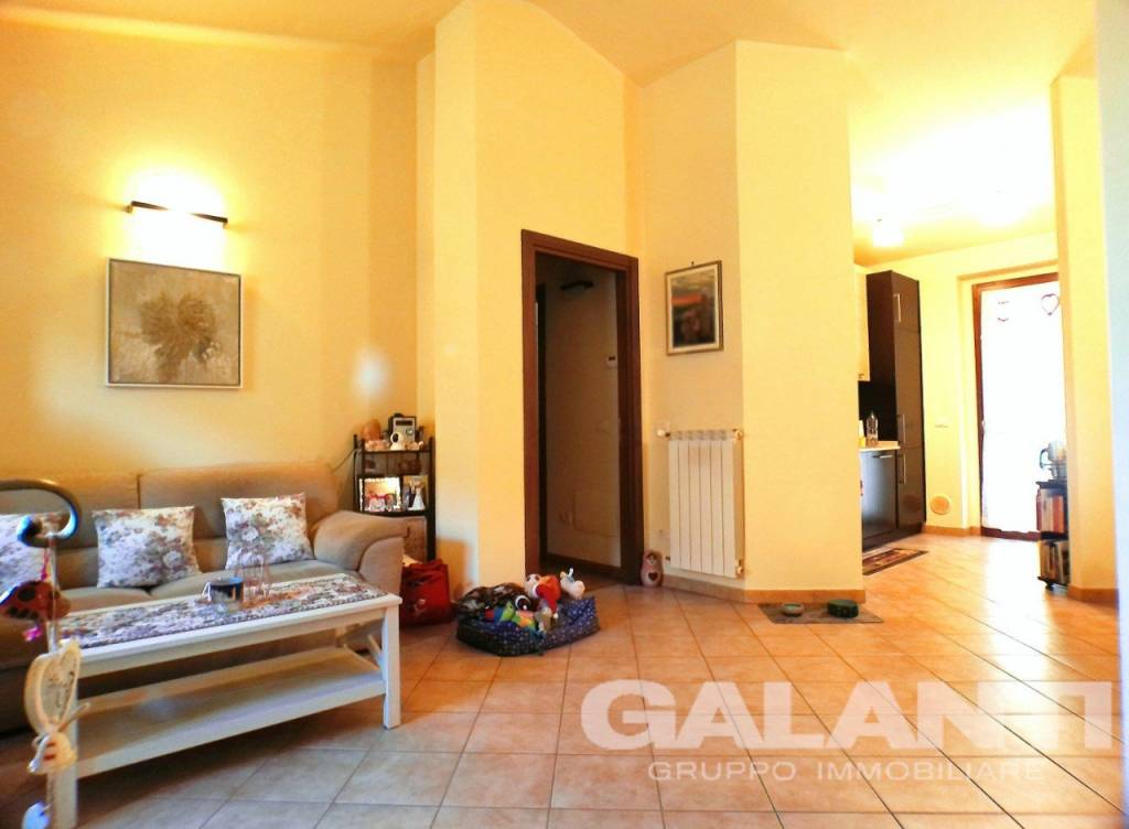 appartamento in vendita a Londa