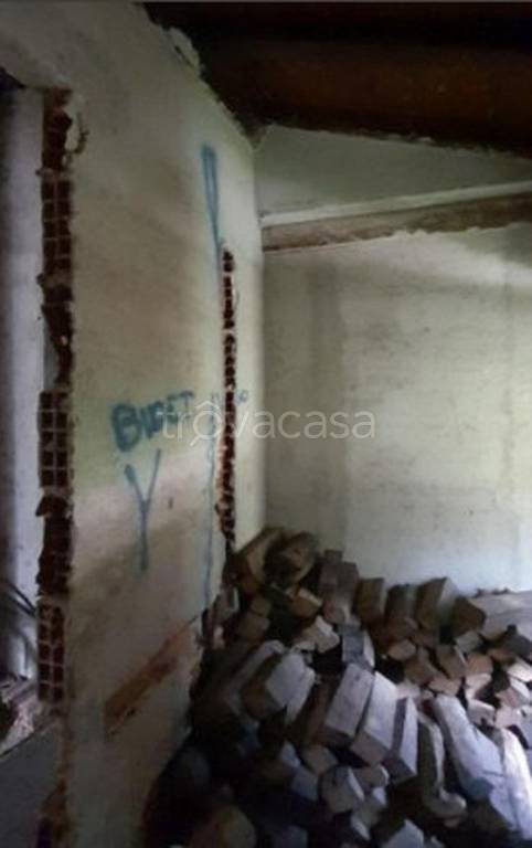 appartamento in vendita a Londa